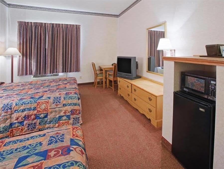 Quality Inn & Suites Kilgore-Longview Ngoại thất bức ảnh